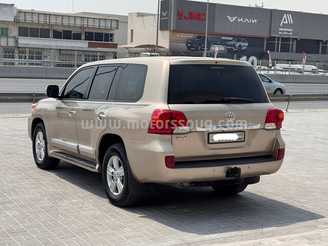 2012 Toyota Land Cruiser