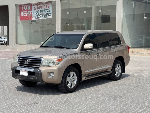 2012 Toyota Land Cruiser