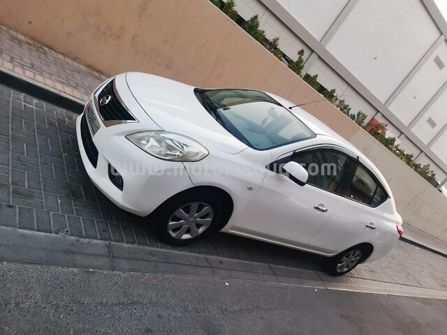 2012 نيسان صني