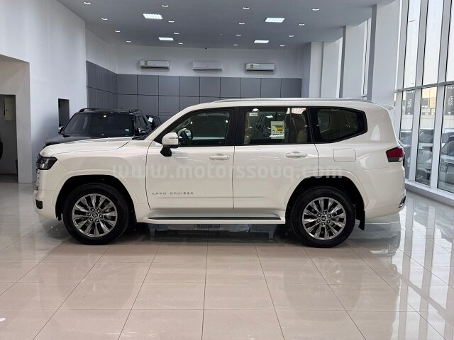2025 Toyota Land Cruiser