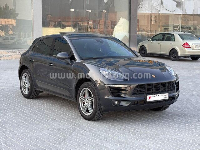 2017 Porsche Macan