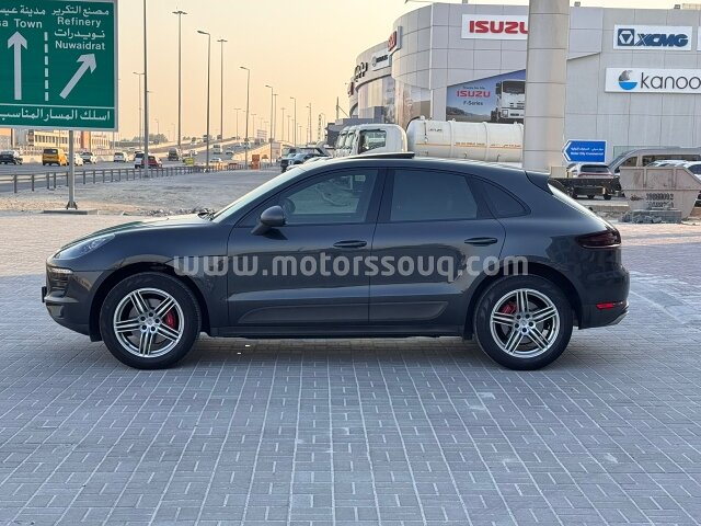 2017 Porsche Macan