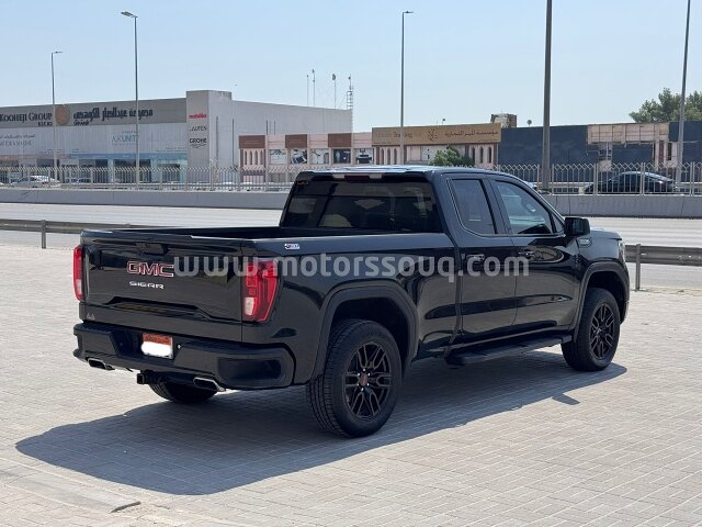 2021 GMC Sierra