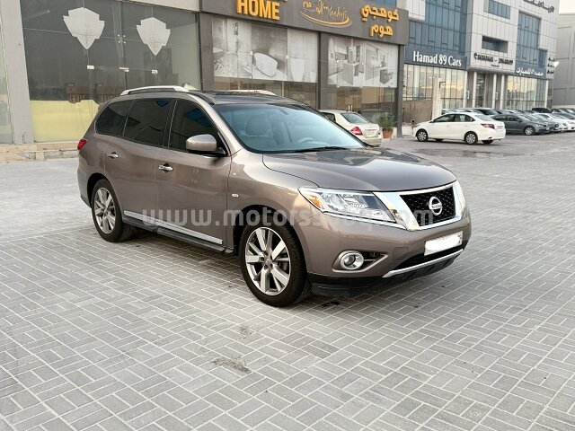 2014 نيسان باث فايندر