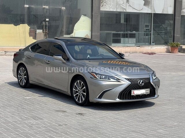 2020 Lexus ES