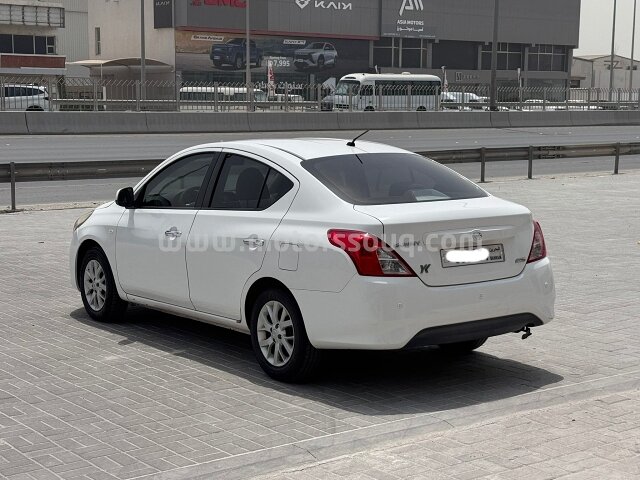 2016 Nissan Sunny