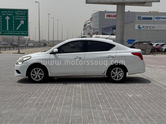 2016 Nissan Sunny