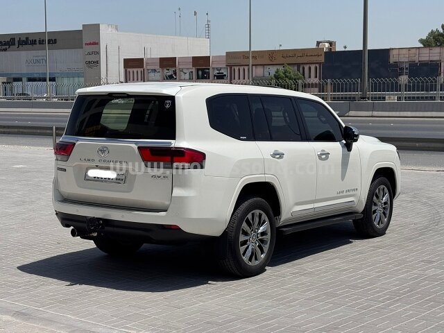 2024 Toyota Land Cruiser