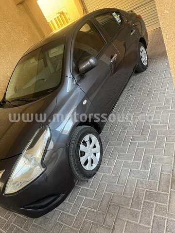 2019 نيسان صني