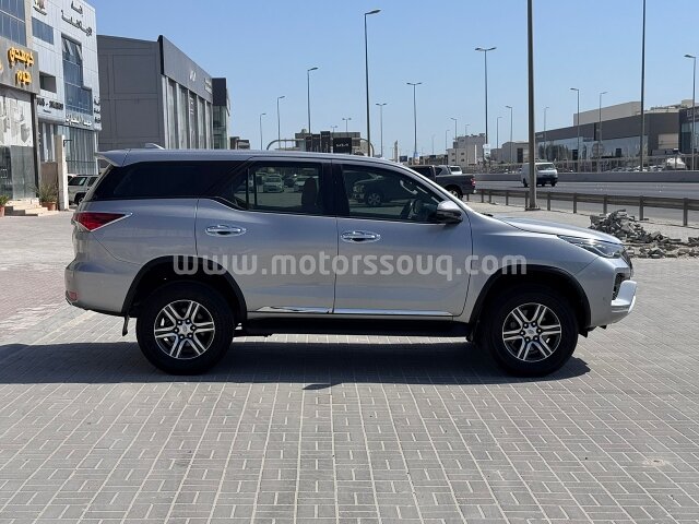 2021 Toyota Fortuner