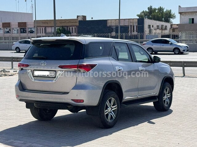 2021 Toyota Fortuner