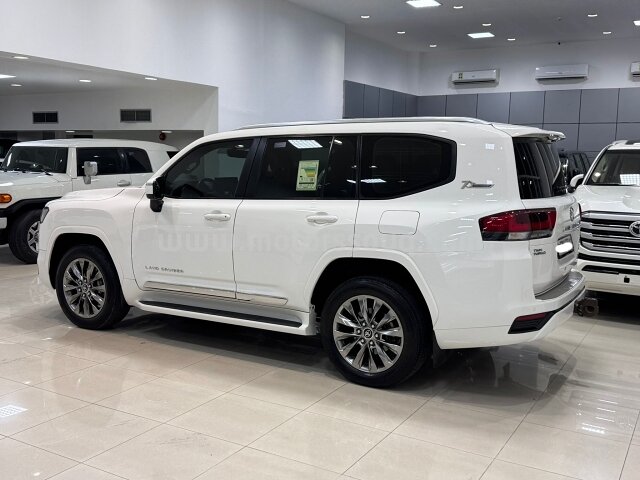 2022 Toyota Land Cruiser