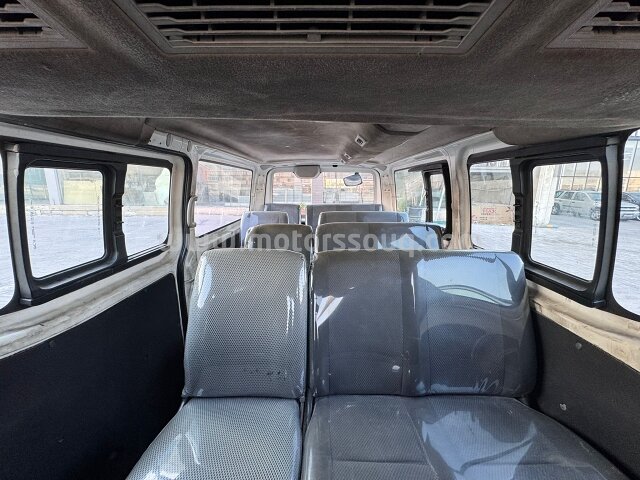 2017 Nissan Urvan