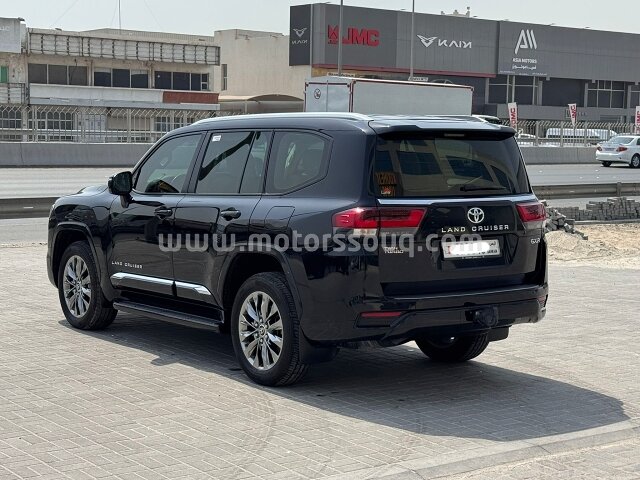 2024 Toyota Land Cruiser