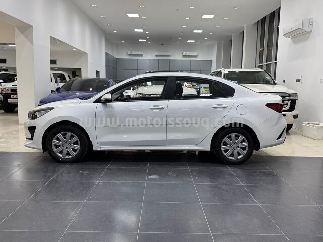 2023 KIA RIO