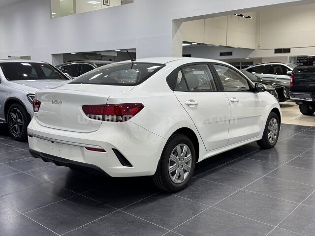 2023 KIA RIO