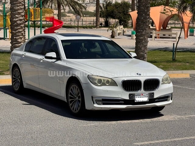 2013 بي إم دبليو الفئة السابعة