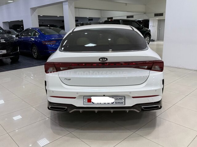2021 KIA Optima