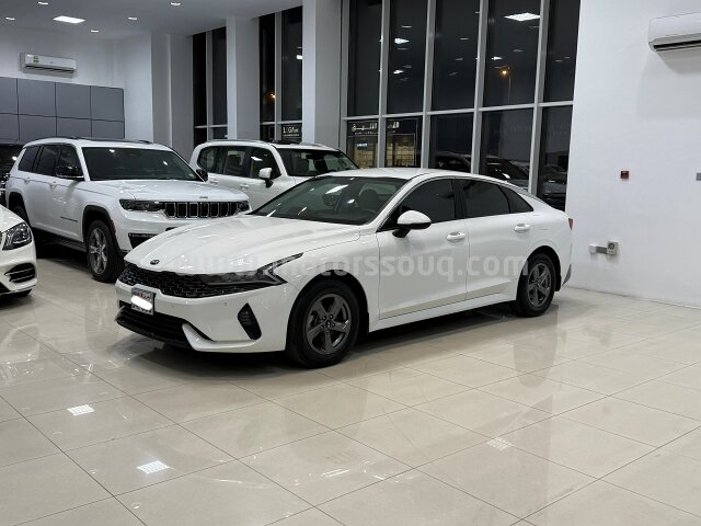 2021 KIA Optima