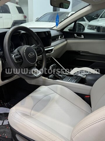 2021 KIA Optima