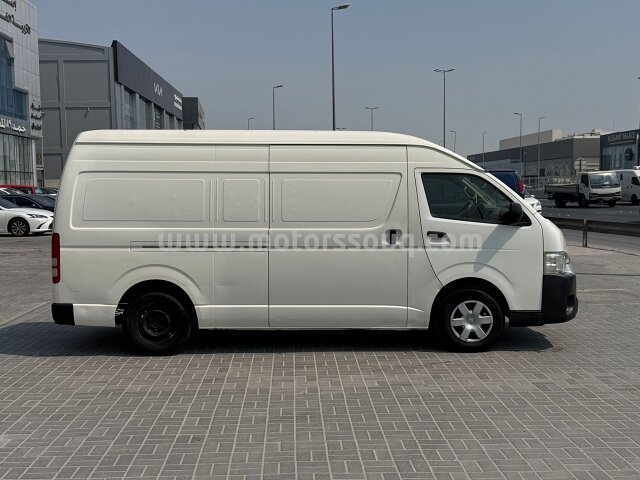 2017 Toyota Hiace