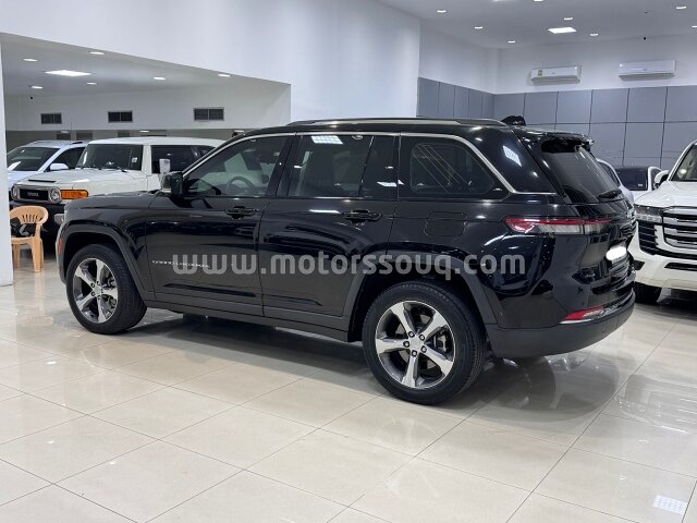 2023 Jeep Grand Cherokee