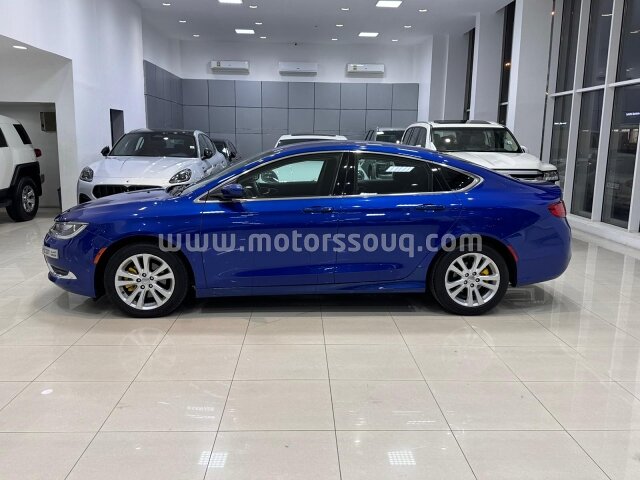 2017 كرايسلر 300