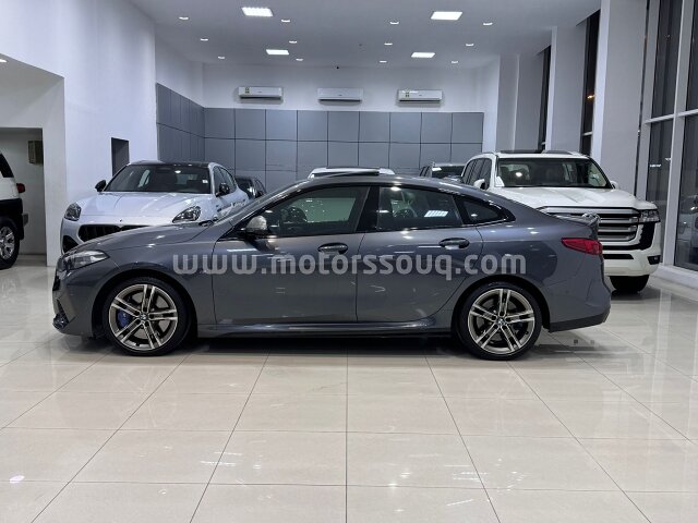 2021 BMW 123