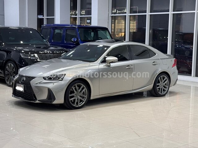 2017 Lexus IS