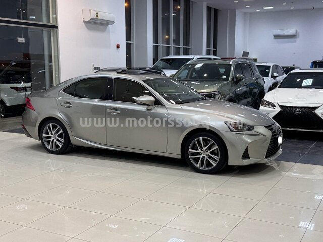 2017 Lexus IS