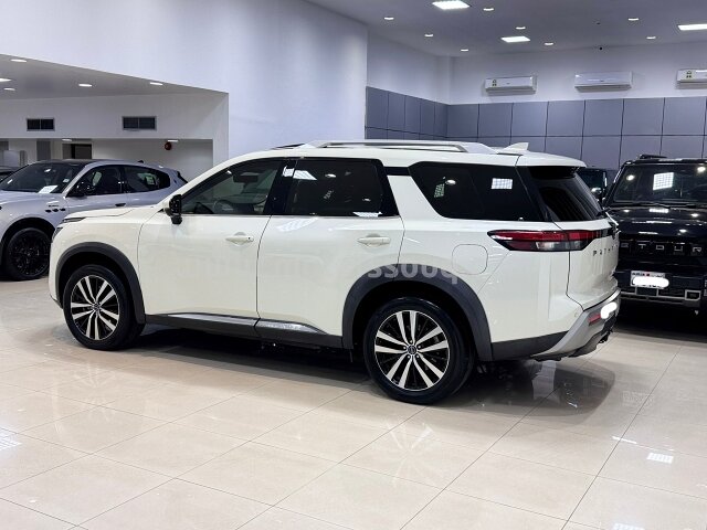 2024 Nissan Pathfinder