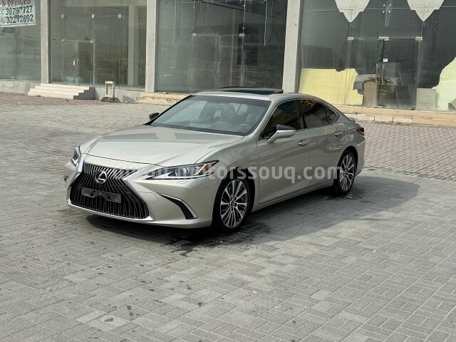2020 Lexus ES
