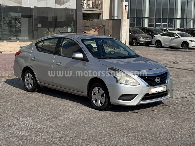 2017 Nissan Sunny