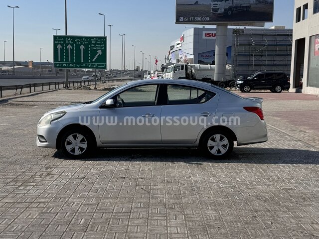 2017 Nissan Sunny