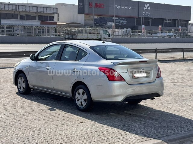 2017 Nissan Sunny