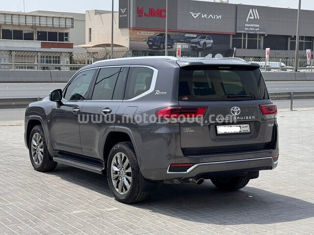 2022 Toyota Land Cruiser