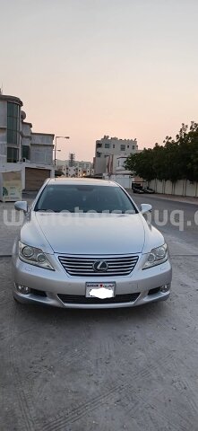 2012 Lexus LS