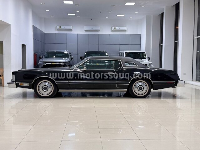 1976 Ford Thunderbird