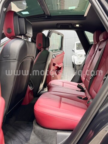 2022 Porsche Macan