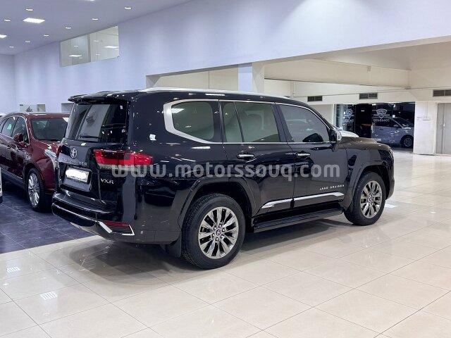 2023 Toyota Land Cruiser