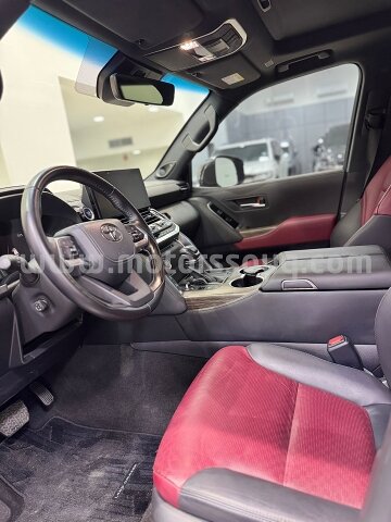 2023 Toyota Land Cruiser