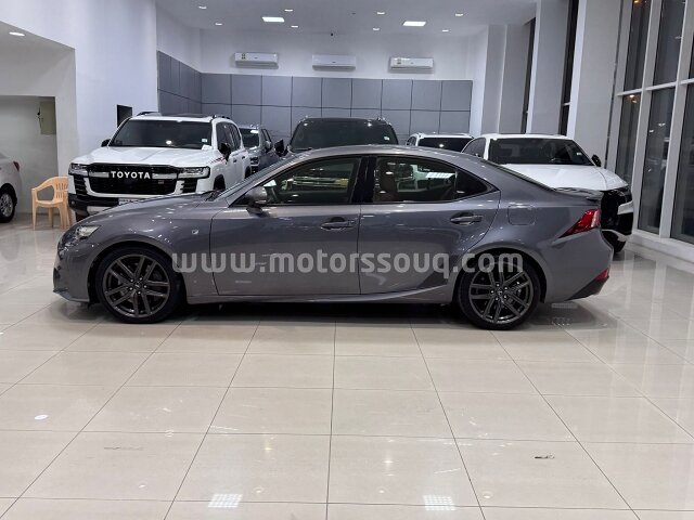 2014 Lexus IS