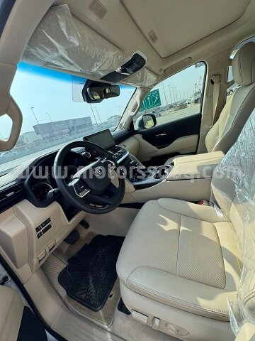 2024 Toyota Land Cruiser