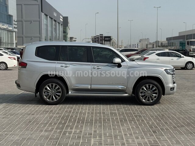 2024 Toyota Land Cruiser