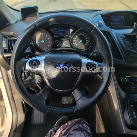 2016 فورد إسكيب