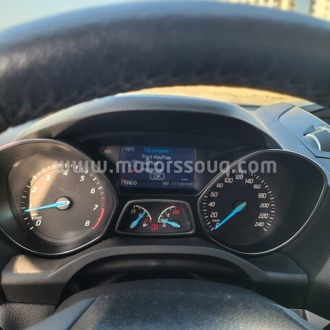 2016 فورد إسكيب