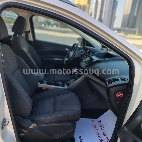 2016 فورد إسكيب