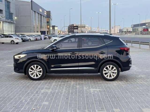 2023 MG ZS
