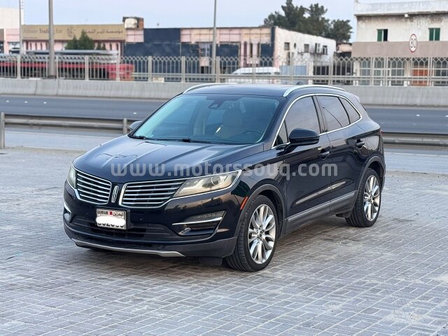 2015 Lincoln MKS