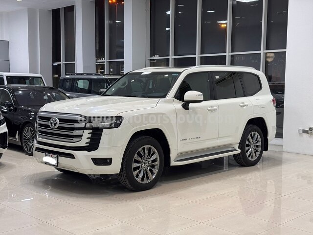 2025 Toyota Land Cruiser